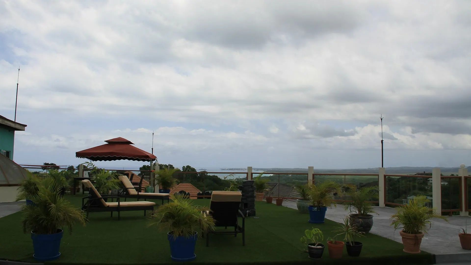 ***  Negril Sky Blue Resorts Ltd Jamaica